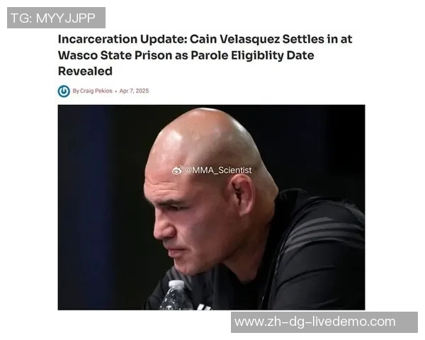 UFC凯恩与锤子激战在即谁将成为拳坛新王者的焦点对决